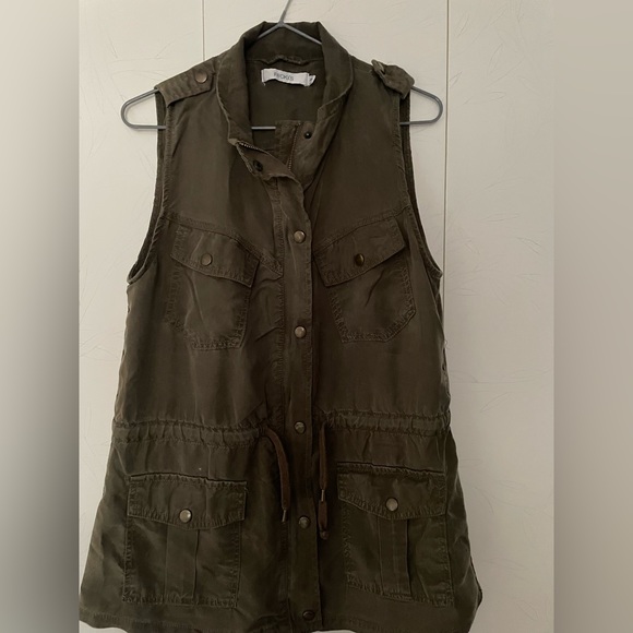 Ricki’s Army Green Tunic - Picture 2 of 4